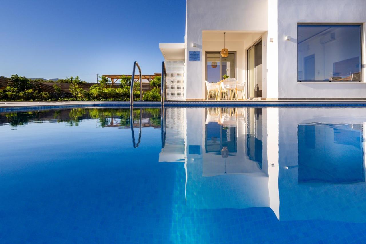 אנליפסי Sardines Luxury Villas מראה חיצוני תמונה